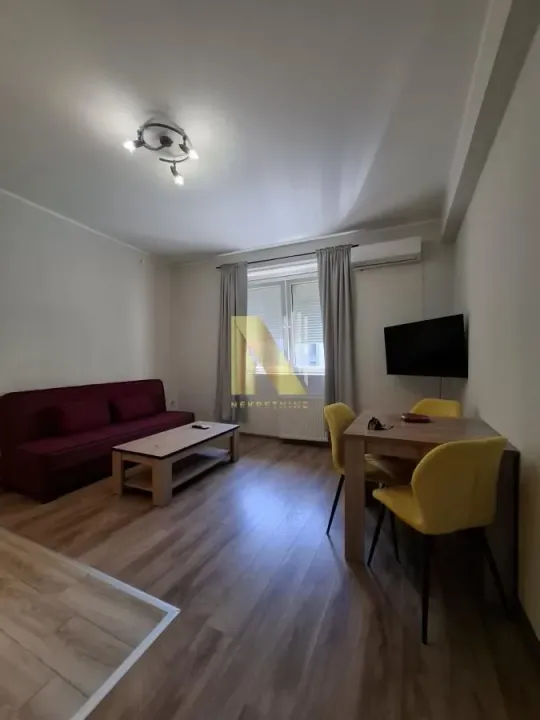 Rent, two bedroom apartment, 36m², Grbavica, Novi Sad Sve Podlokacije