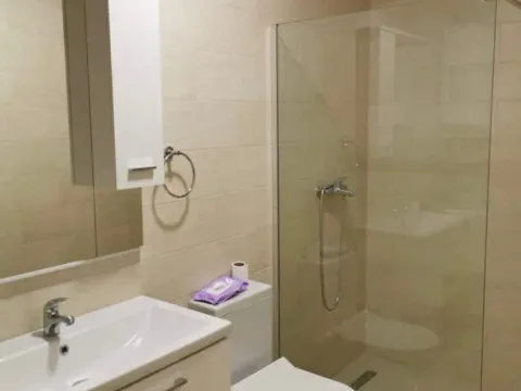 Izdavanje, dvosoban stan, 70m², Pobrežje, Podgorica - image 9