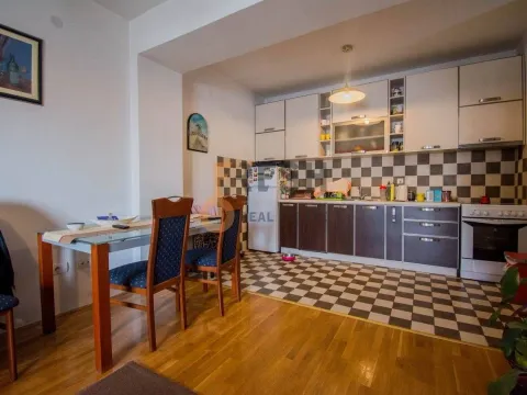 Prodaja, dvosoban stan, 75m², Zabjelo, Podgorica - image 2