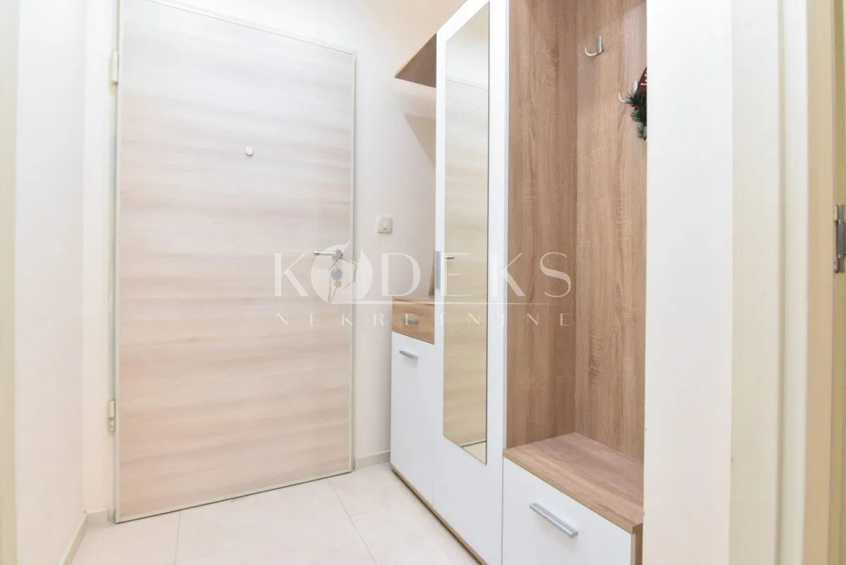 Rent, one bedroom apartment, 39m², City Kej, Podgorica