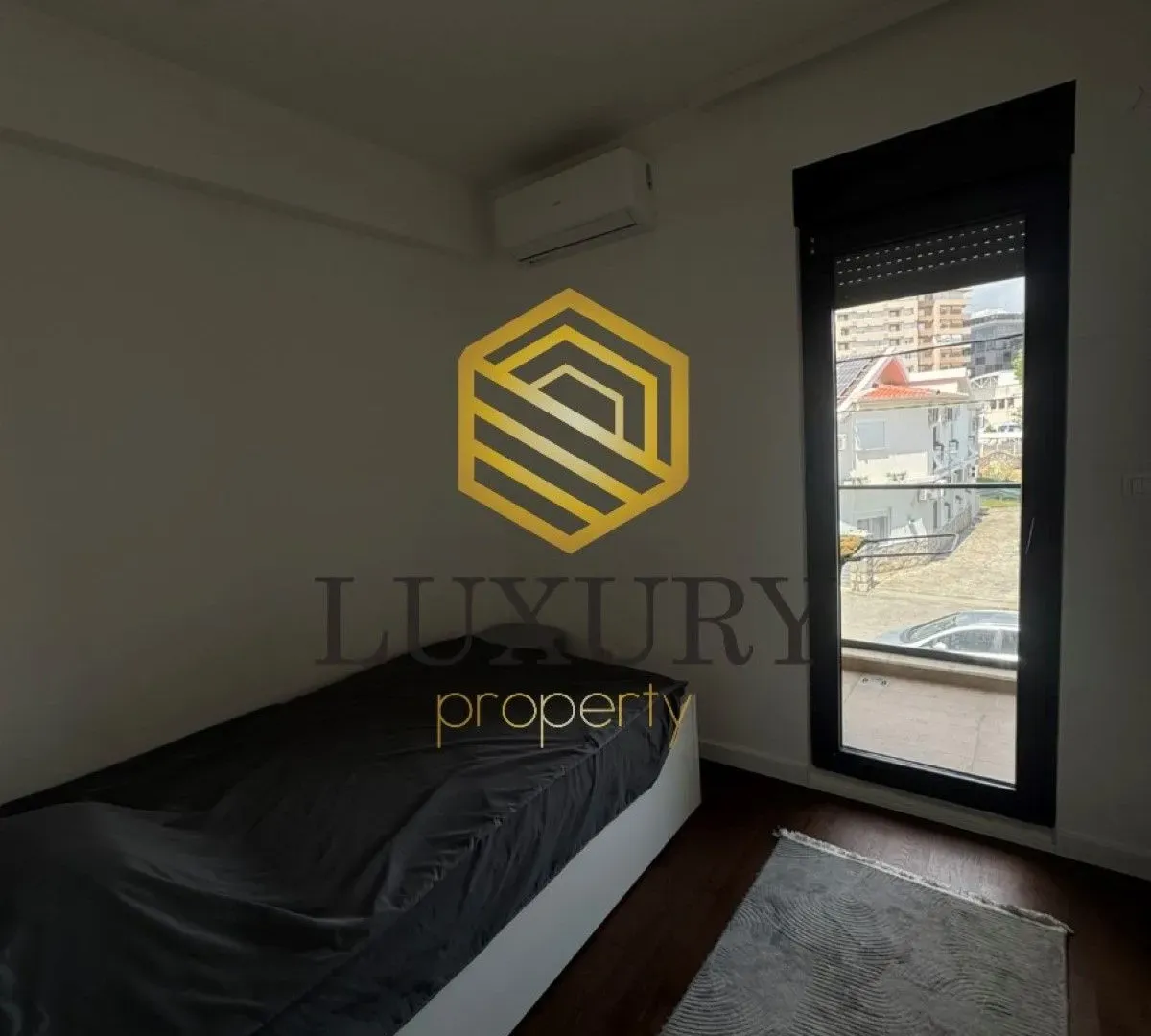 Rent, two bedroom apartment, 58m², Central Point, Podgorica