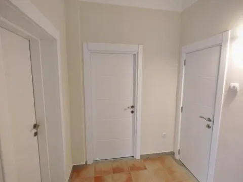 Izdavanje, dvosoban stan, 34m², Skadarlija, Beograd - image 2