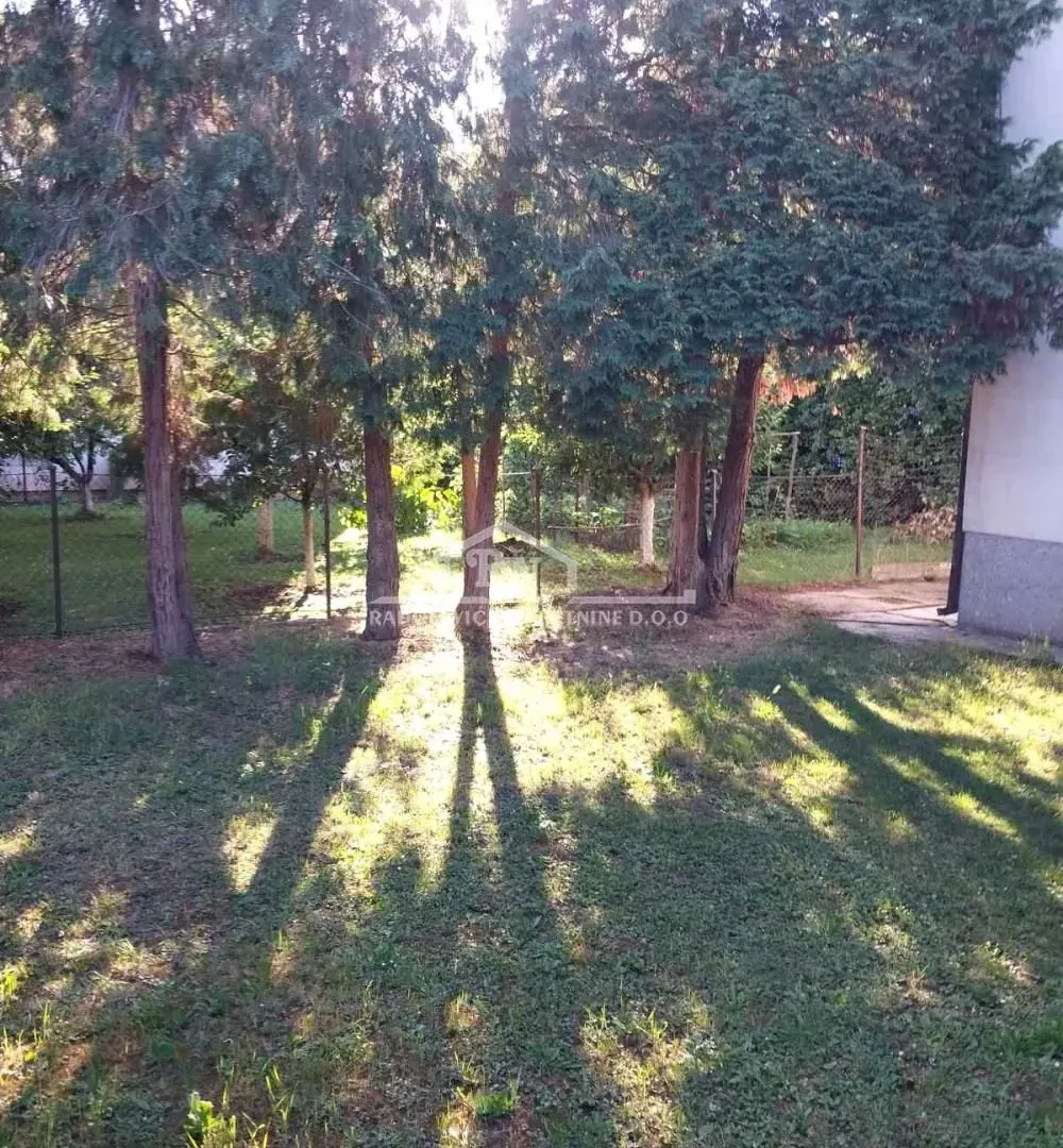 Prodaja, kuća, 366m², Obrenovac, Beograd