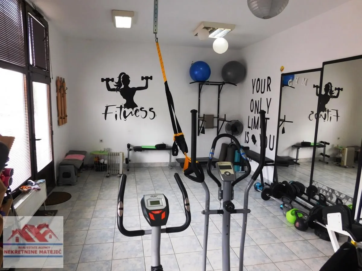 Sale, office space, 30m², Aerodrom, Kragujevac