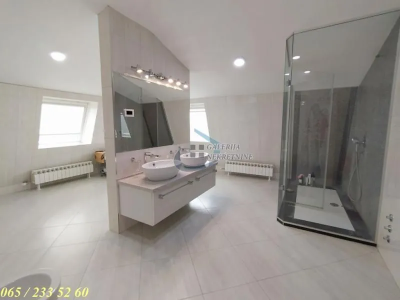 Sale, apartment, 369m², Savski Venac, Beograd