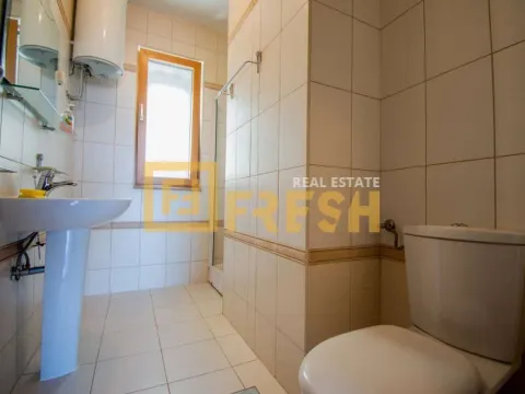 Prodaja, kuća, 275m², Tivat, Crna Gora - image 15