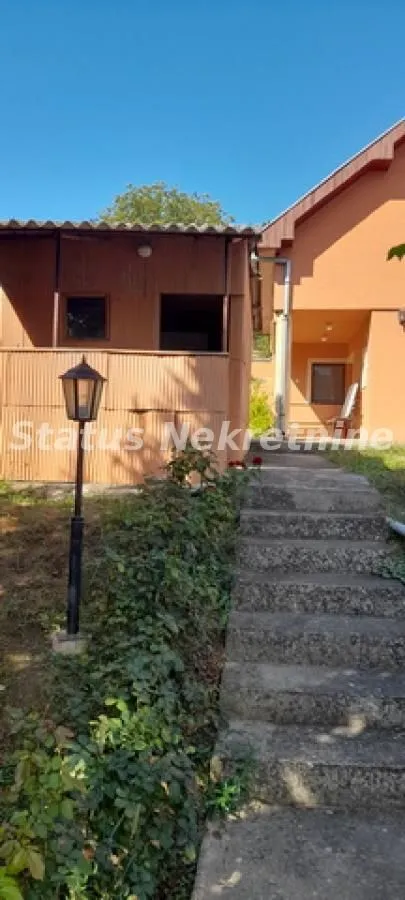 Izdavanje, dvosoban stan, 65m², Sremska Kamenica, Petrovaradin