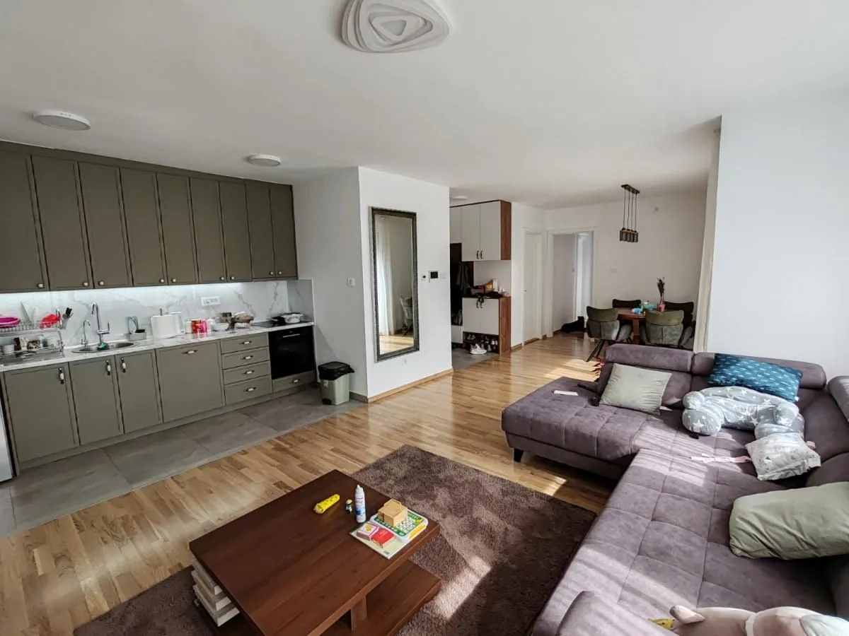 Prodaja, stan, 107m², Petrovaradin, Novi Sad