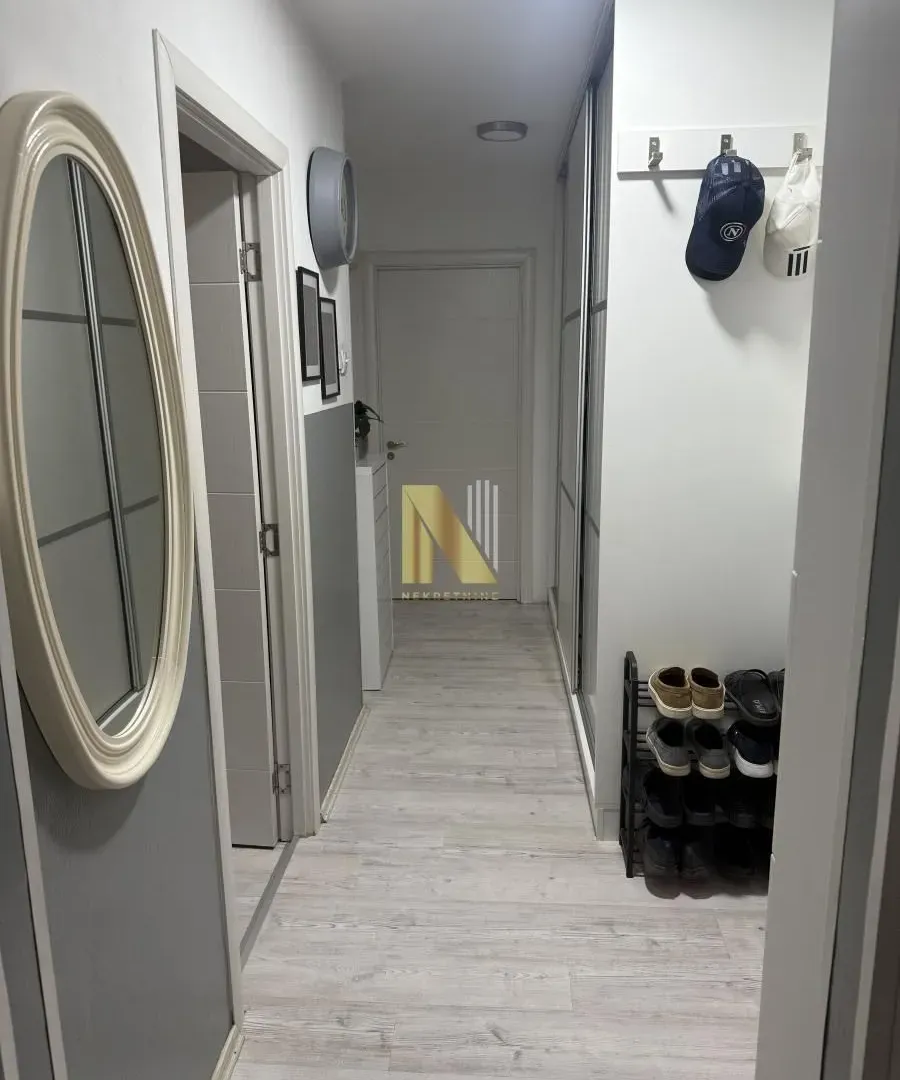 Prodaja, dvosoban stan, 55m², Sajmište, Novi Sad
