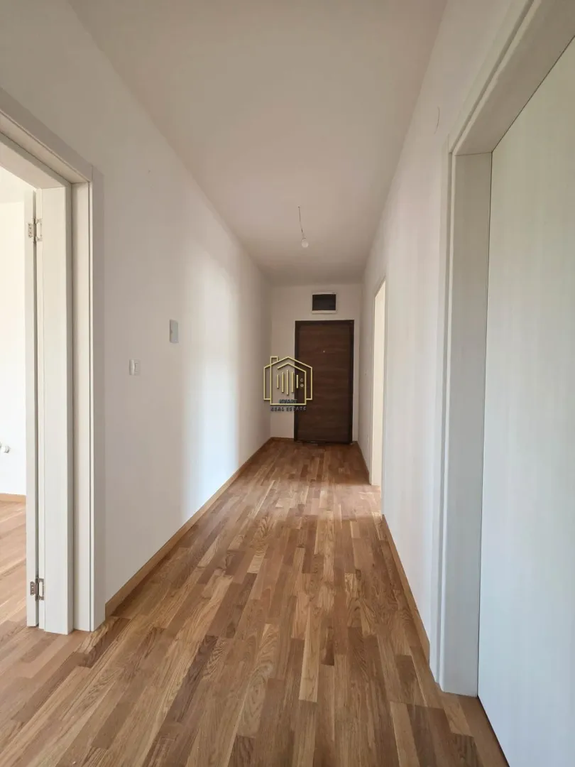 Prodaja, trosoban stan, 95m², Zabjelo, Podgorica