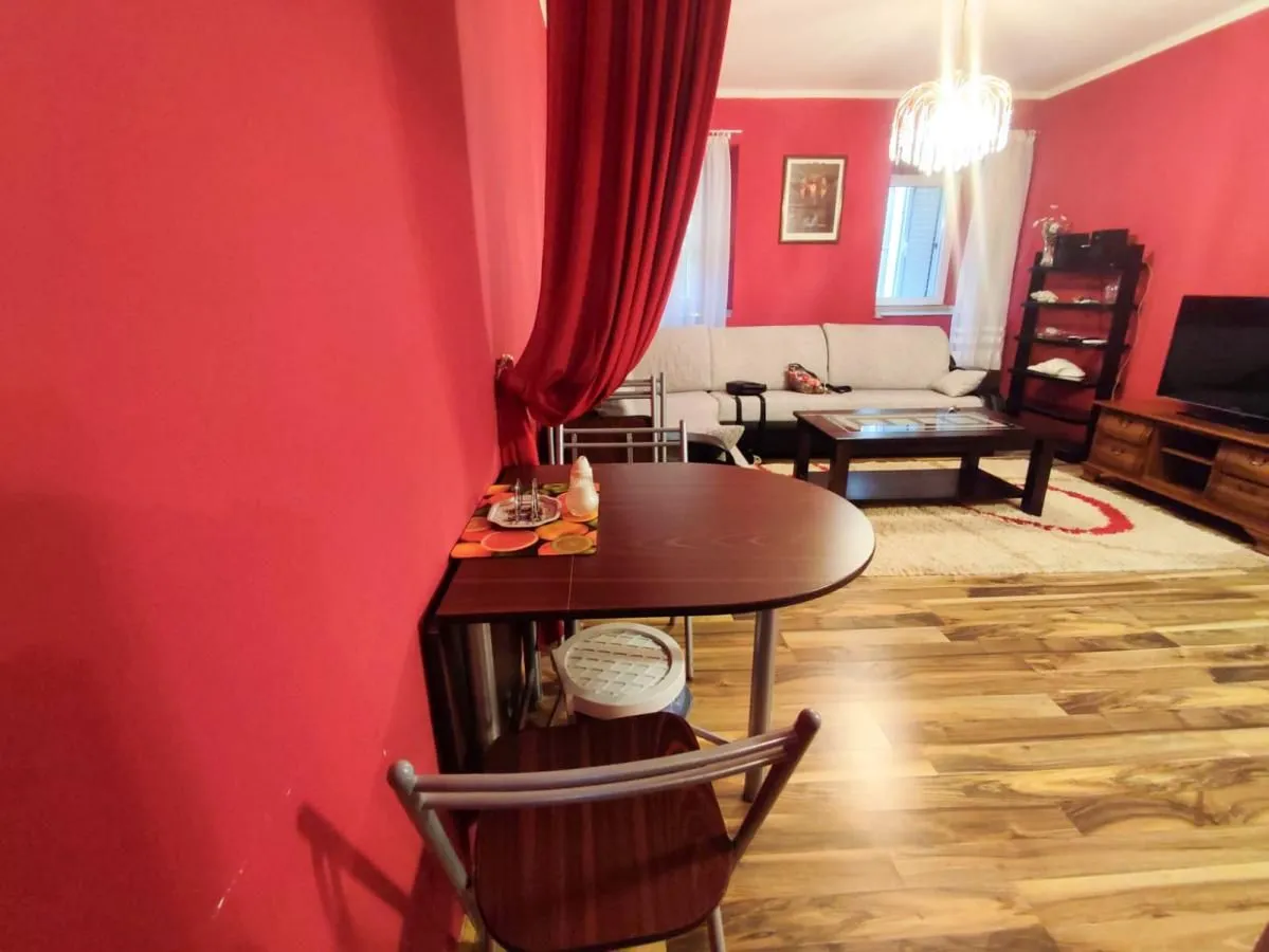 Sale, two bedroom apartment, 50m², Stari Grad, Budva