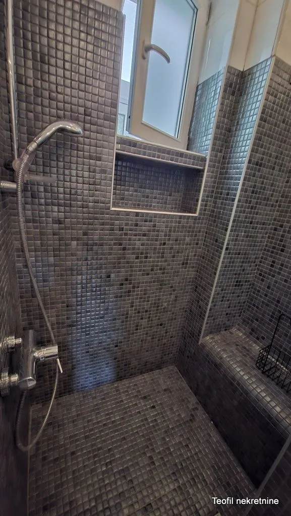Izdavanje, dvosoban stan, 70m², Stari Grad, Beograd