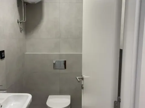 Izdavanje, trosoban stan, 65m², Sajmište, Novi Sad - image 11