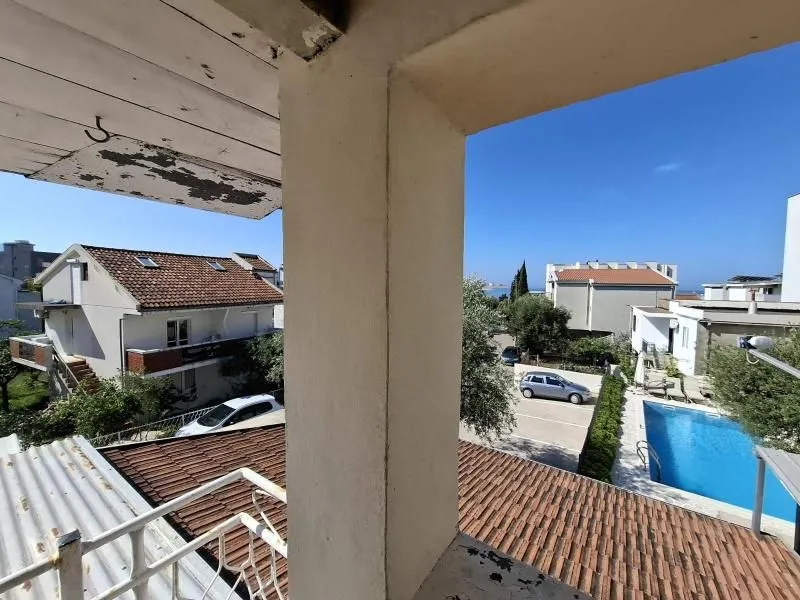 Sale, three bedroom apartment, 122m², Bar, Crna Gora