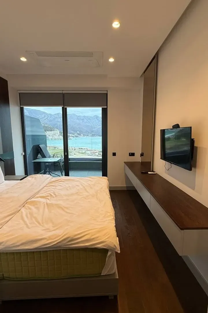 Sale, two bedroom apartment, 116m², Bečići, Budva
