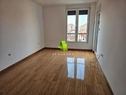 Sale, three bedroom apartment, 91m², Pantelej, Niš - image 9