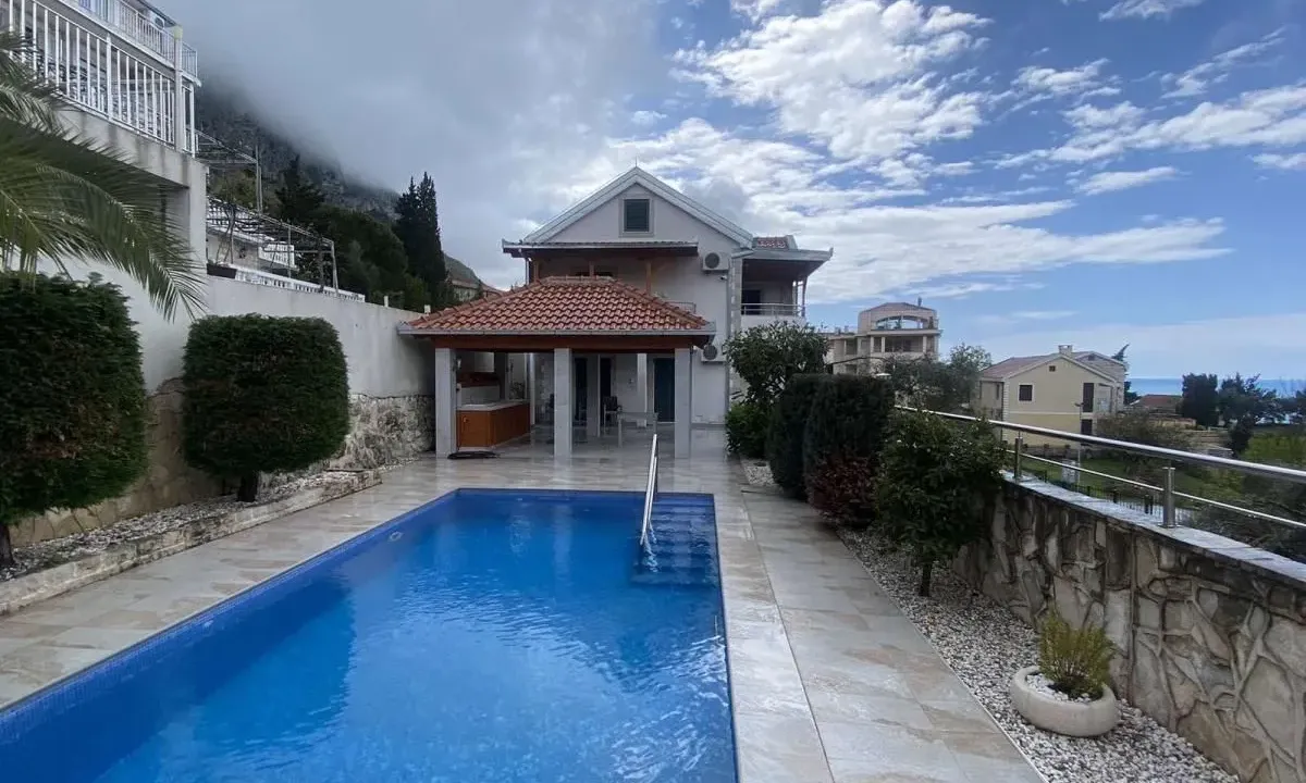Prodaja, kuća, 170m², Budva, Crna Gora