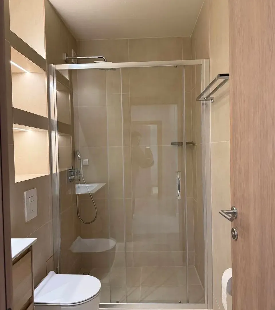 Izdavanje, jednosoban stan, 45m², Centar, Tivat