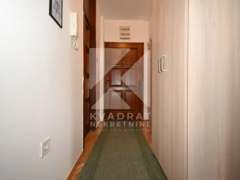 Rent, two bedroom apartment, 76m², Stari Aerodrom, Podgorica - image 12