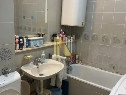 Prodaja, trosoban stan, 64m², Petrovaradin, Novi Sad - image 9