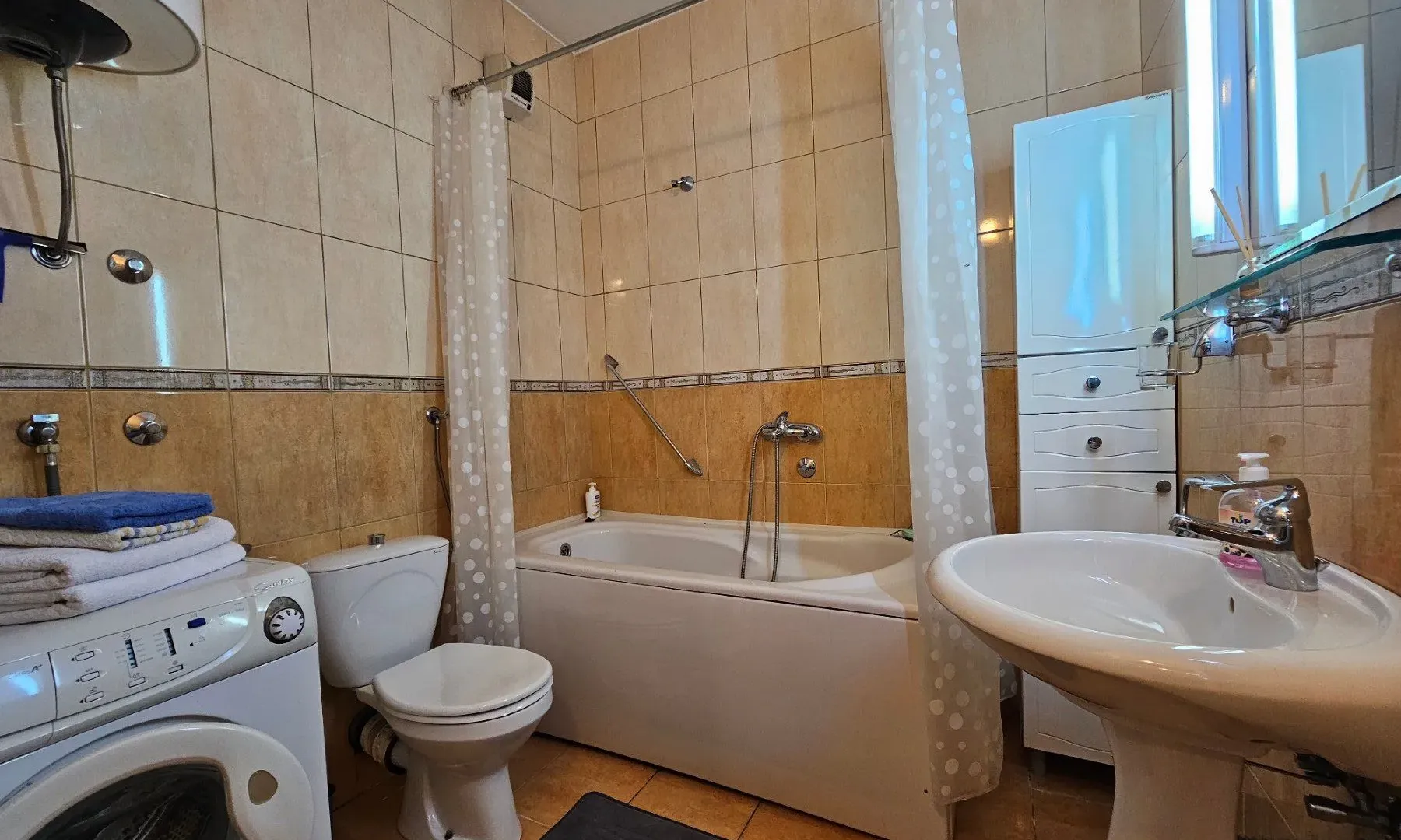 Rent, two bedroom apartment, 74m², Preko Morače, Podgorica