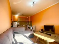 Izdavanje, jednosoban stan, 45m², City Kvart, Podgorica - image 1