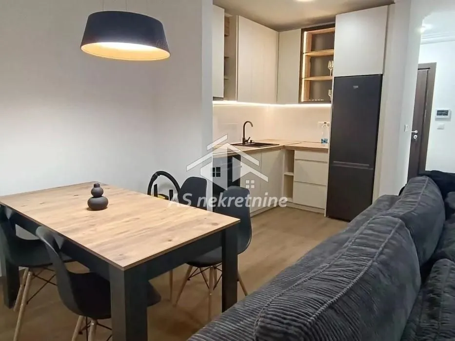 Rent, three bedroom apartment, 77m², Autokomanda, Voždovac Sve Podlokacije