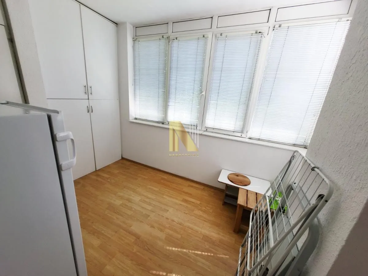 Prodaja, dvosoban stan, 67m², Novo naselje, Novi Sad