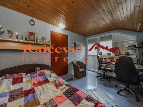 Sale, house, 125m², Zemun Kalvarija, Zemun Sve Podlokacije - image 8