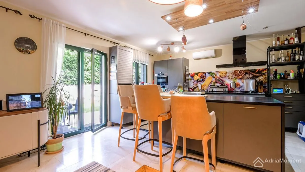 Sale, house, 174m², Budva, Crna Gora