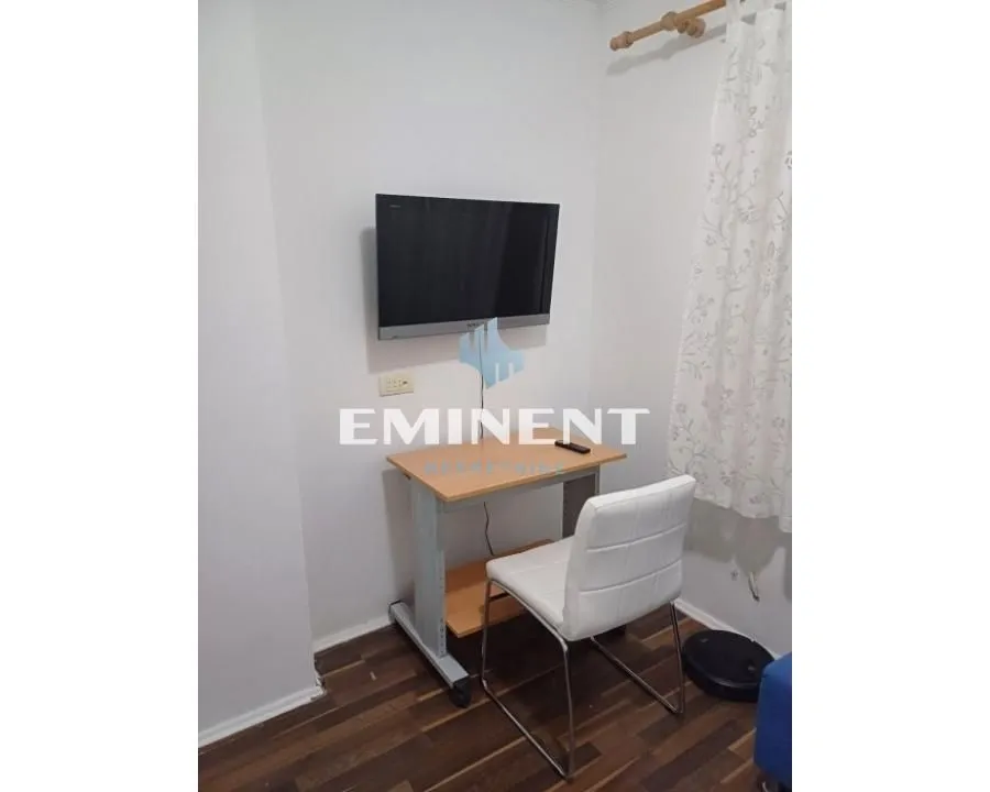 Rent, two bedroom apartment, 41m², Čubura, Beograd