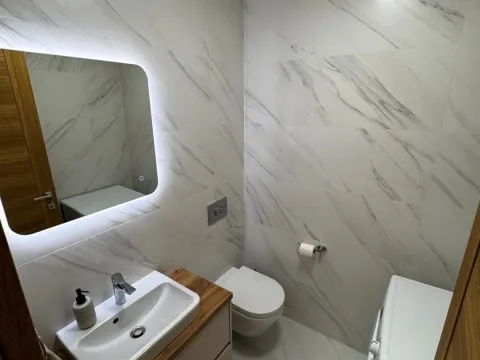 Prodaja, dvosoban stan, 72m², New City, Podgorica - image 15