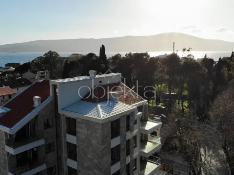 Prodaja, stan, 40m², Tivat, Crna Gora - image 3