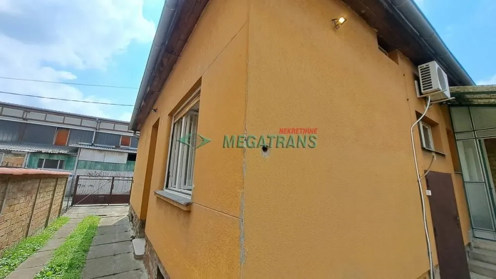 Rent, house, 100m², Sajam, Novi Sad Sve Podlokacije
