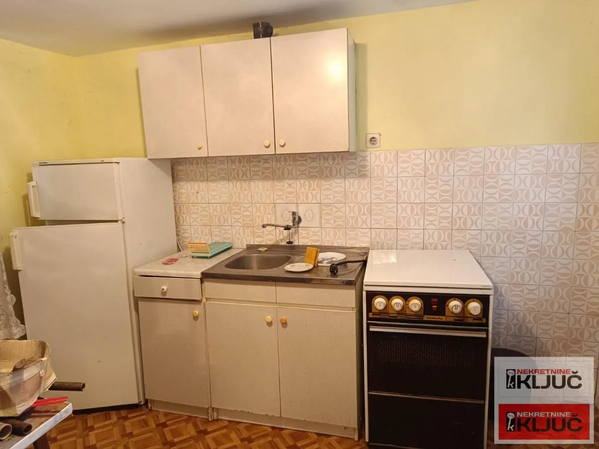 Prodaja, kuća, 168m², Sremski Karlovci, Novi Sad