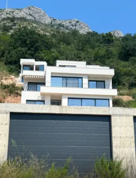 Sale, house, 200m², Buljarica, Budva - image 1