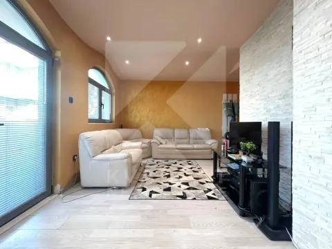 Izdavanje, jednosoban stan, 47m², Stari Aerodrom, Podgorica - image 4