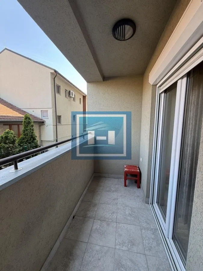 Rent, one bedroom apartment, 42m², Centar, Jagodina
