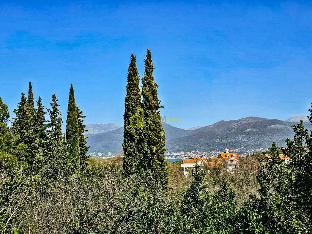 Prodaja, plac, 240m², Radovići, Tivat