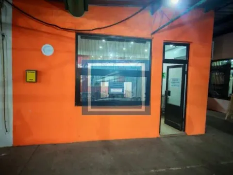 Izdavanje, poslovni prostor, 22m², Centar, Paraćin