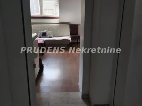 Sale, three bedroom apartment, 80m², Stari Grad, Beograd - image 4