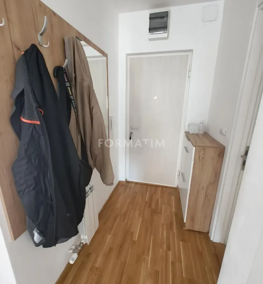 Rent, four bedroom apartment, 65m², Bulbulder, Zvezdara Sve Podlokacije