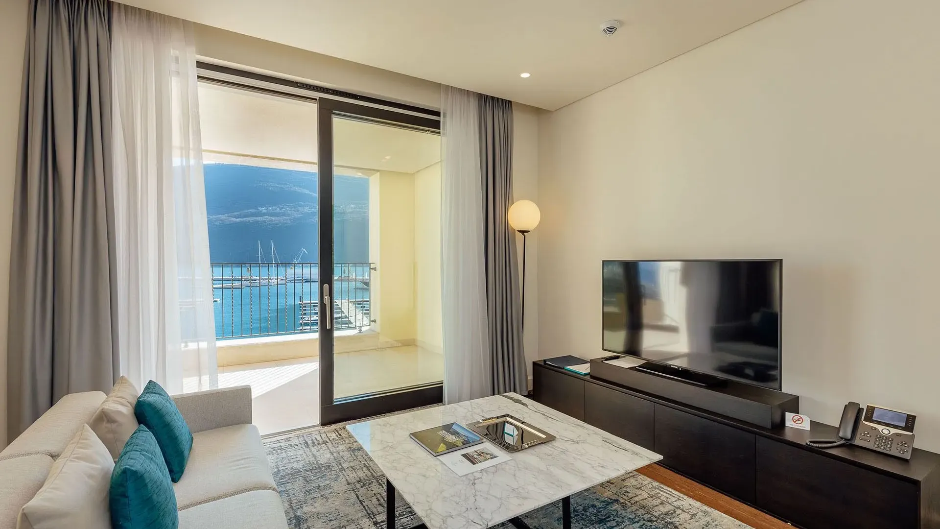 Prodaja, dvosoban stan, 120m², Portonovi, Herceg Novi