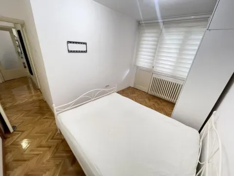 Rent, two bedroom apartment, 61m², Kalenić Pijaca, Vračar Sve Podlokacije - image 14