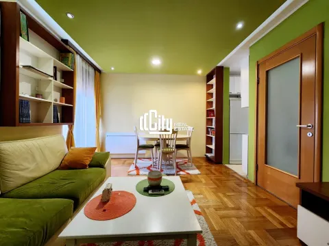 Sale, two bedroom apartment, 63m², Stari Aerodrom, Podgorica - image 2