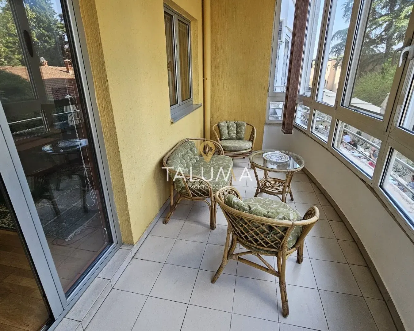 Izdavanje, trosoban stan, 120m², Zabjelo, Podgorica