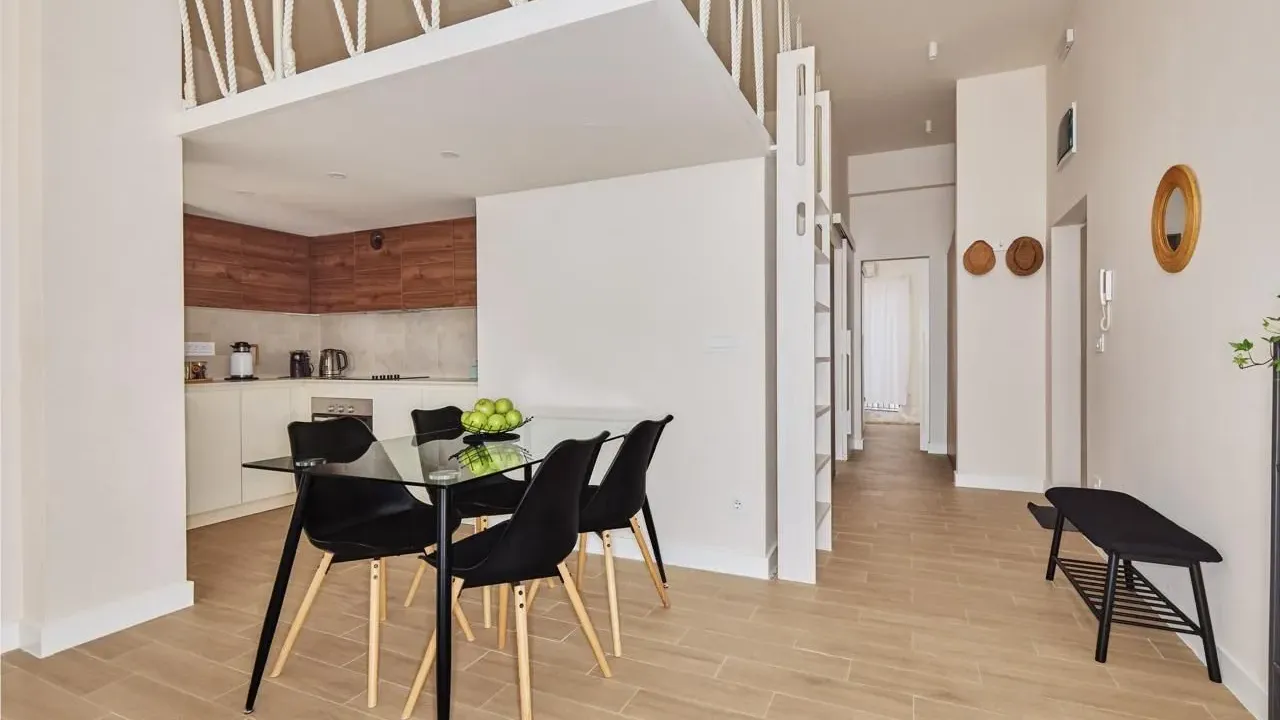 Rent, three bedroom apartment, 80m², Mrčevac, Tivat