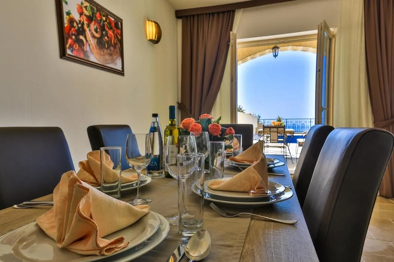 Sale, house, 150m², Reževići, Budva