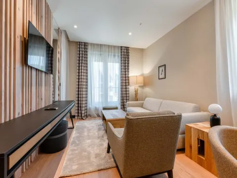 Sale, one bedroom apartment, 44m², Kolašin, Crna Gora - image 5