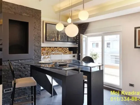 Prodaja, četvorosoban stan, 117m², Đeram Pijaca, Beograd - image 2